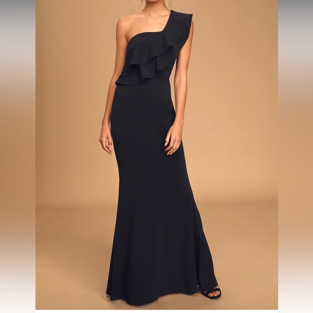 NWT  Grand Beauty Black Ruffled One-Shoulder Mermaid Maxi Dress